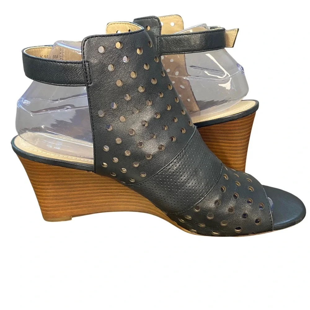 Johnston & Murphy Black Leather Perforated‎ Wedge Heel Sandal Booties Size 9